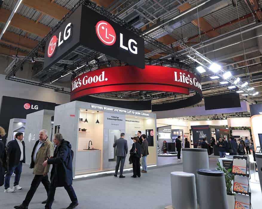 LG