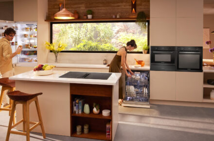 GRUNDIG