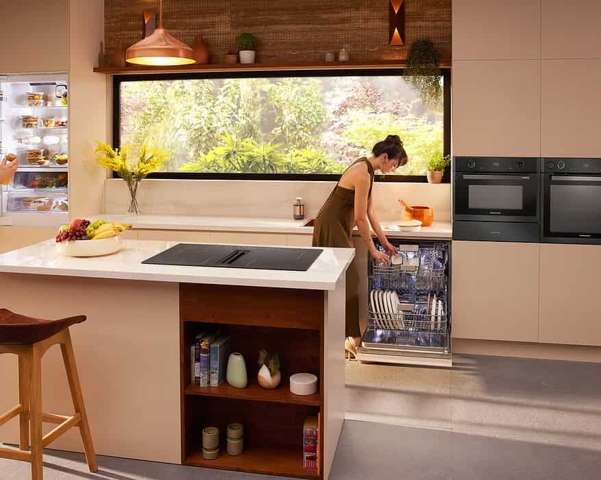GRUNDIG