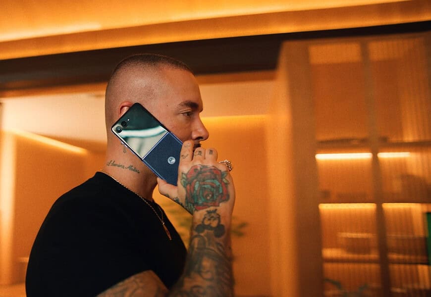 MOTOROLA J Balvin