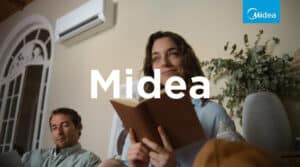 Midea activa la campaña verano de aire acondicionado con una estrategia en TV, digital y exterior, e incorpora el PortaSplit en el spot de televisión